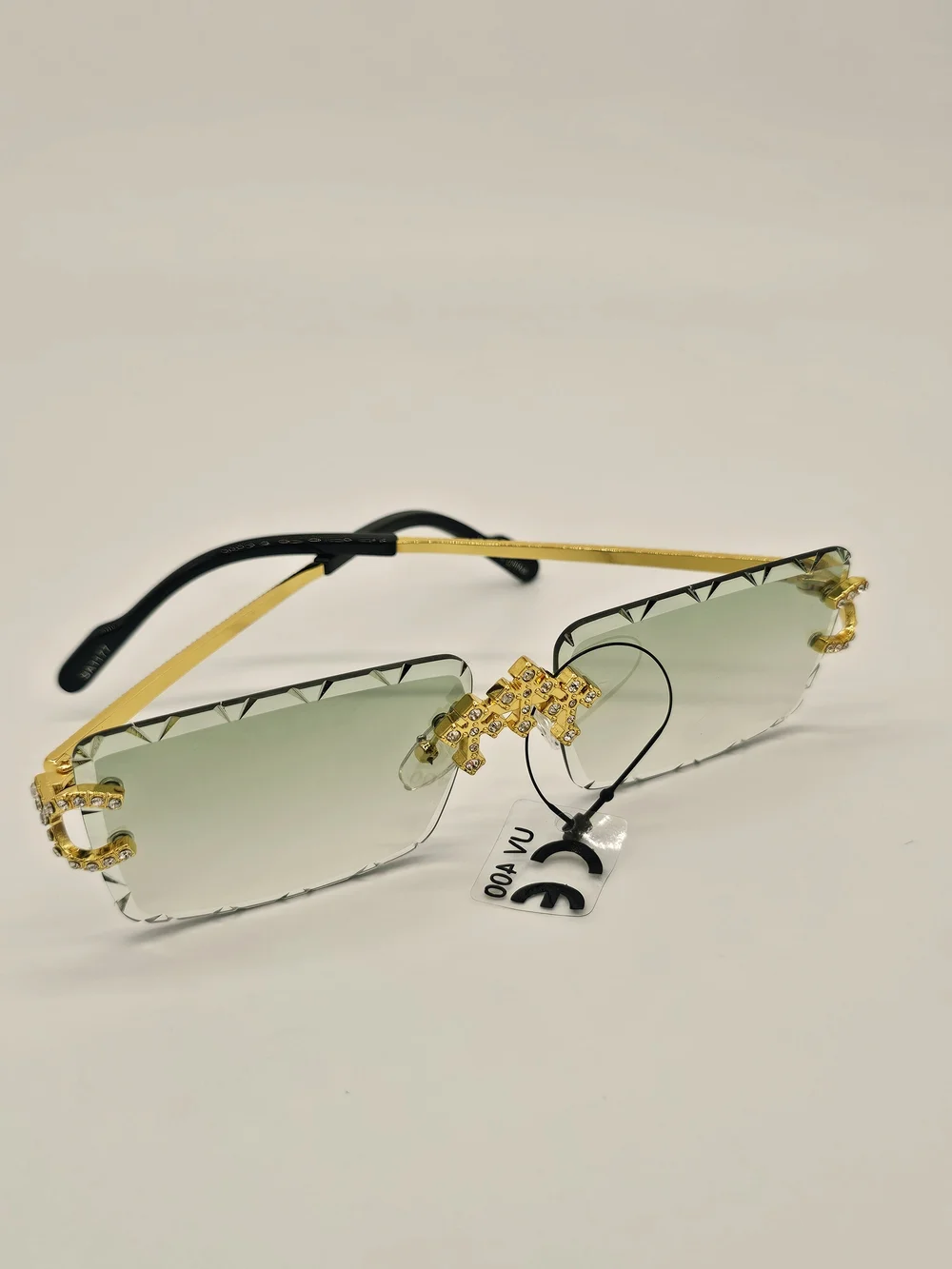 vu Gold-Trim Green Gradient Rimless Sunglasses